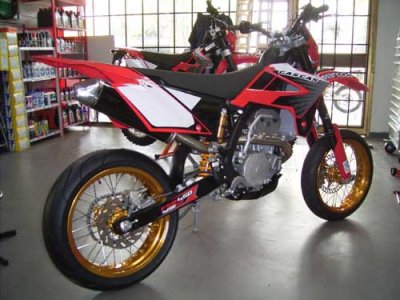 motard_07_fse.jpg