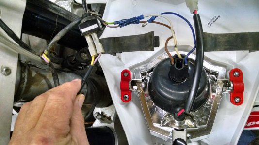 GG headlight wiring.jpg