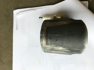 ec300 piston.jpg